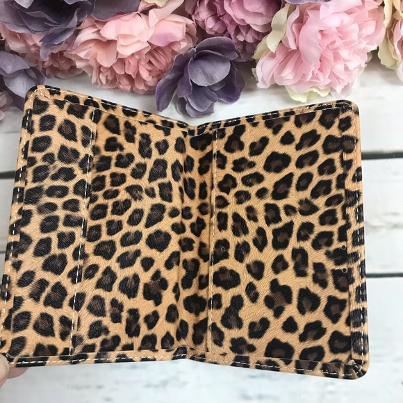 Vegan Leather Leopard Passport Cover Holder Case - Picture 5 of 8